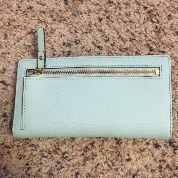 Kate Spade Wallet SOLD - Picture 3 of 3